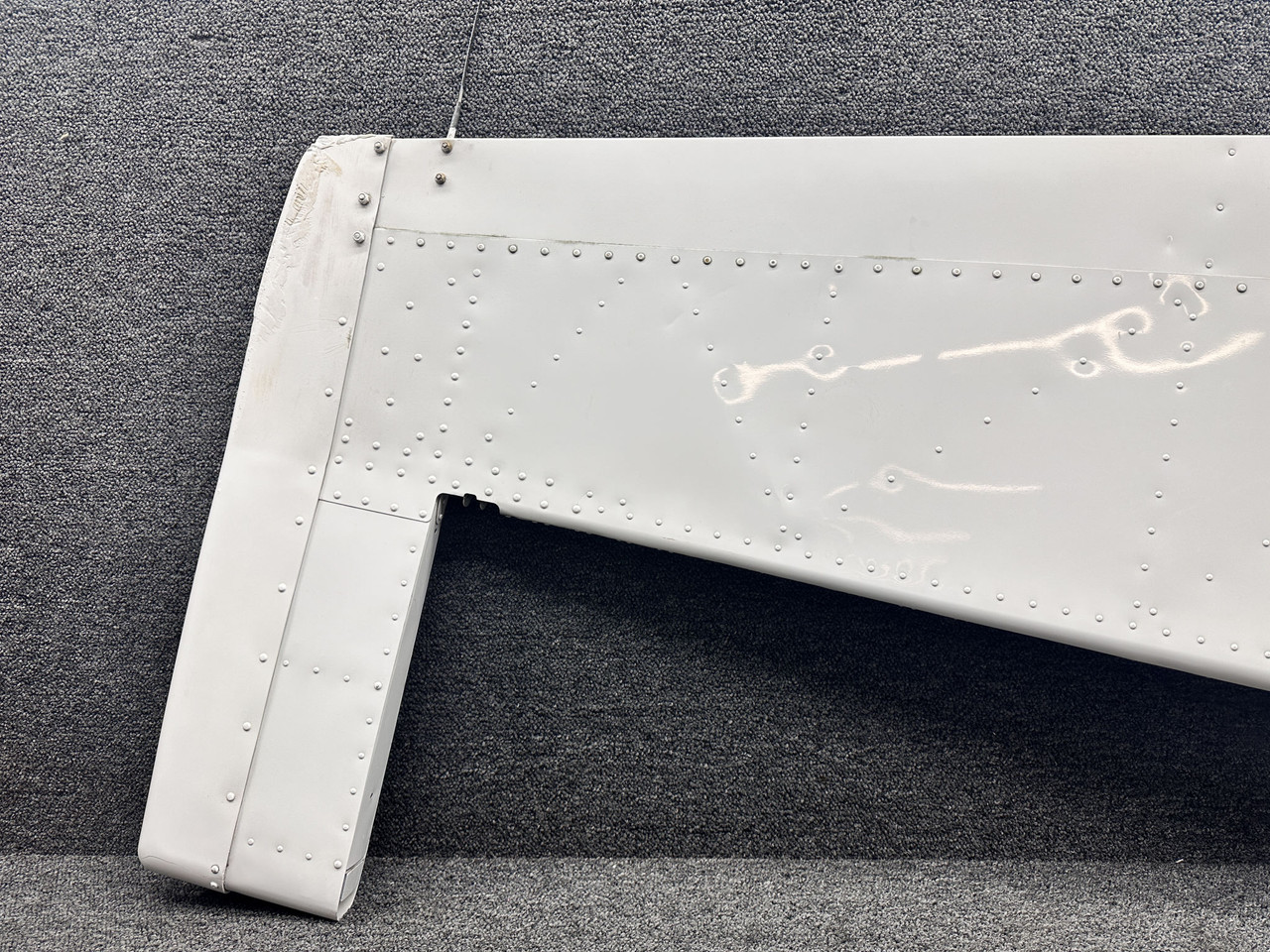 1234633-3 (Use: 1234660-1) Cessna 210J LH Elevator Assembly