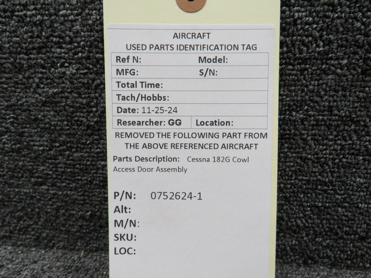0752624-1 Cessna 182G Cowl Access Door Assembly For Sale
