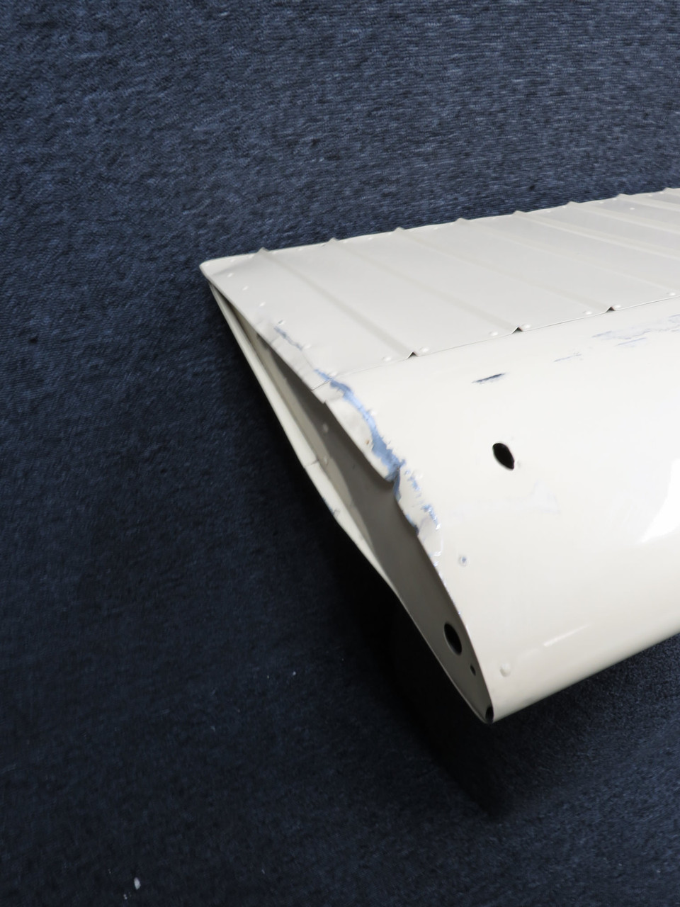 0523901 Cessna C-182 Wing Flap Assembly LH (Dented Edge) For Sale