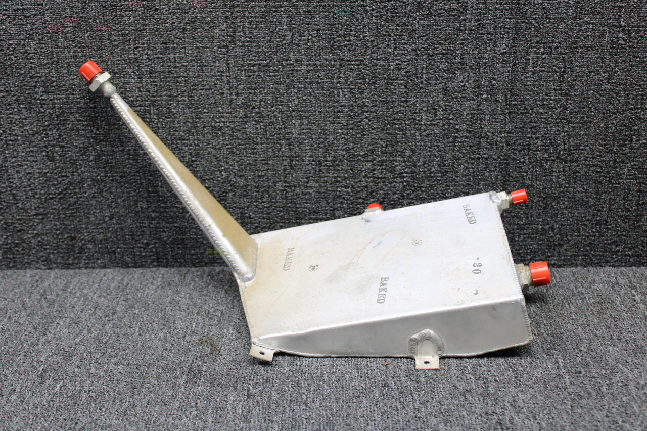 1216407-20 (Use: 1216407-42) Cessna 210L Fuel Reservoir Assembly RH (Corrosion)