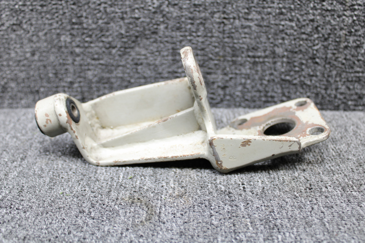 1250213-15 Continental IO-520-L Alternator Support Bracket