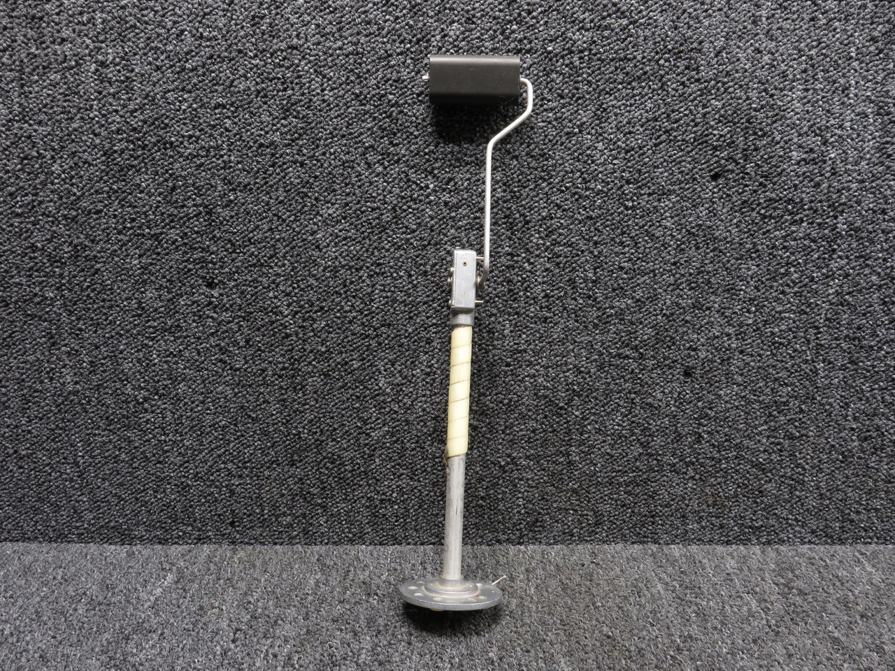 C668050-1106 (Alt: 7740-365) Fuel Level Sender