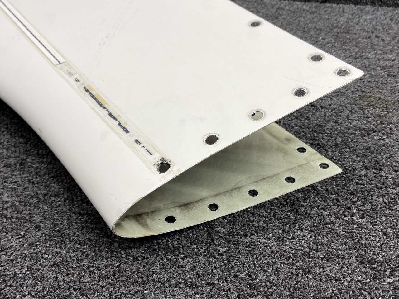 104502-002 Matrix Aftermarket Aft Dorsal Fin Fairing (White) For Sale