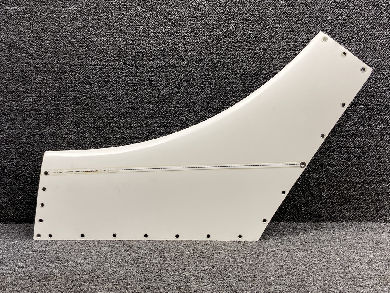 104502-002 Matrix Aftermarket Aft Dorsal Fin Fairing (White) For Sale