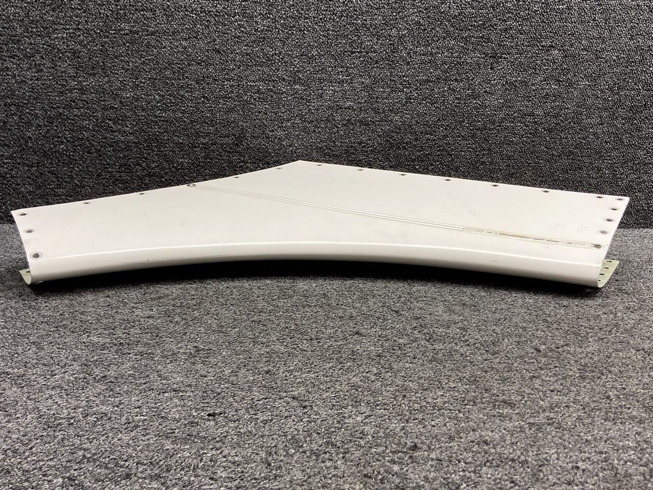 104502-002 Matrix Aftermarket Aft Dorsal Fin Fairing (White) For Sale