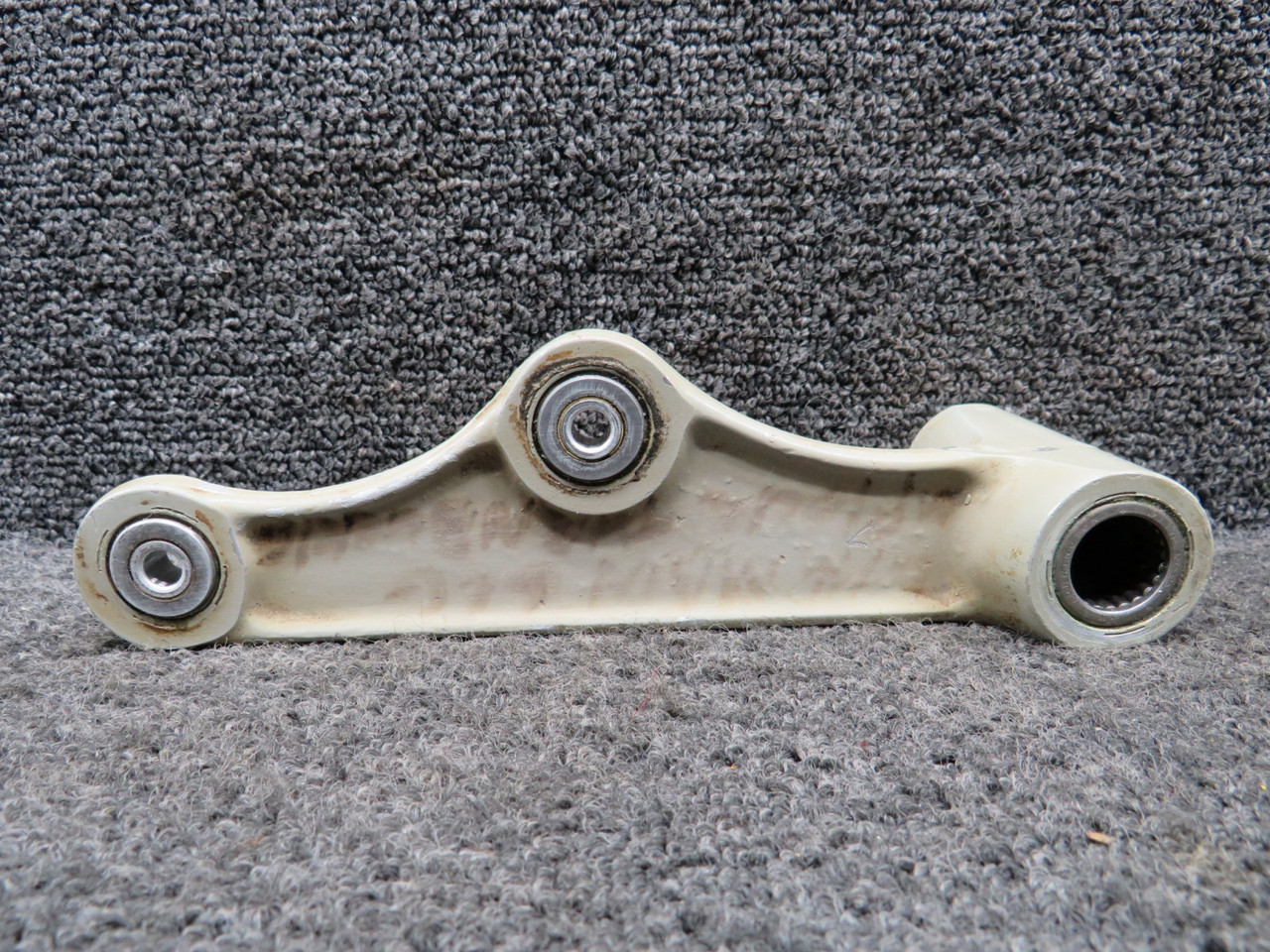 0841104-3 Cessna Main Gear Rocker Arm Bellcrank Left Hand