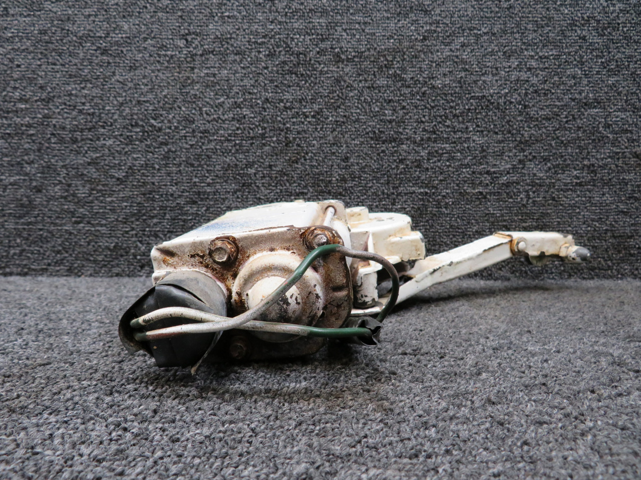 1697346 Delco-Sidewinder Accelerator Lever Actuator Assembly For Sale