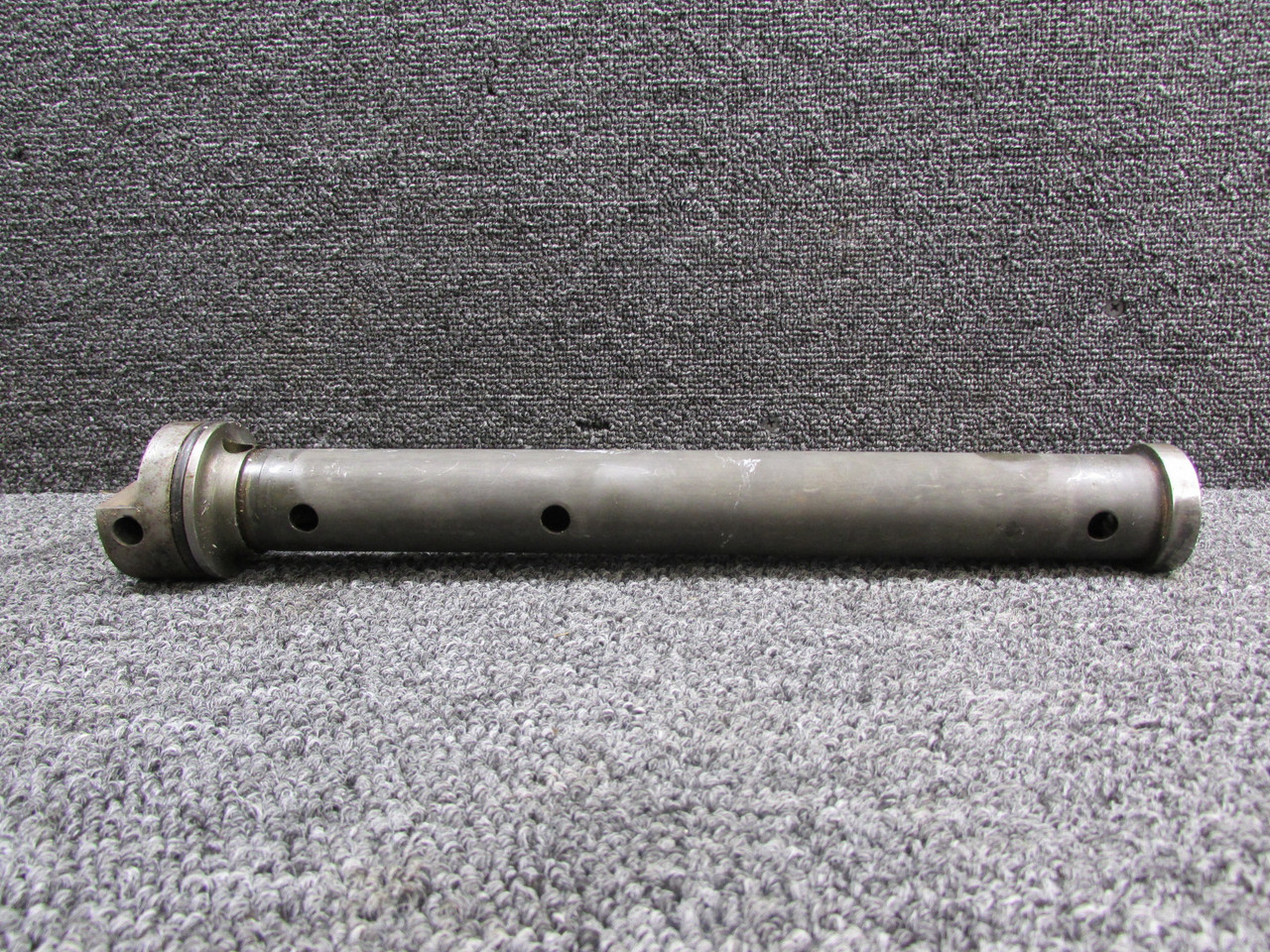 0543000-27 Cessna 150L Nose Gear Piston Support Orifice Tube