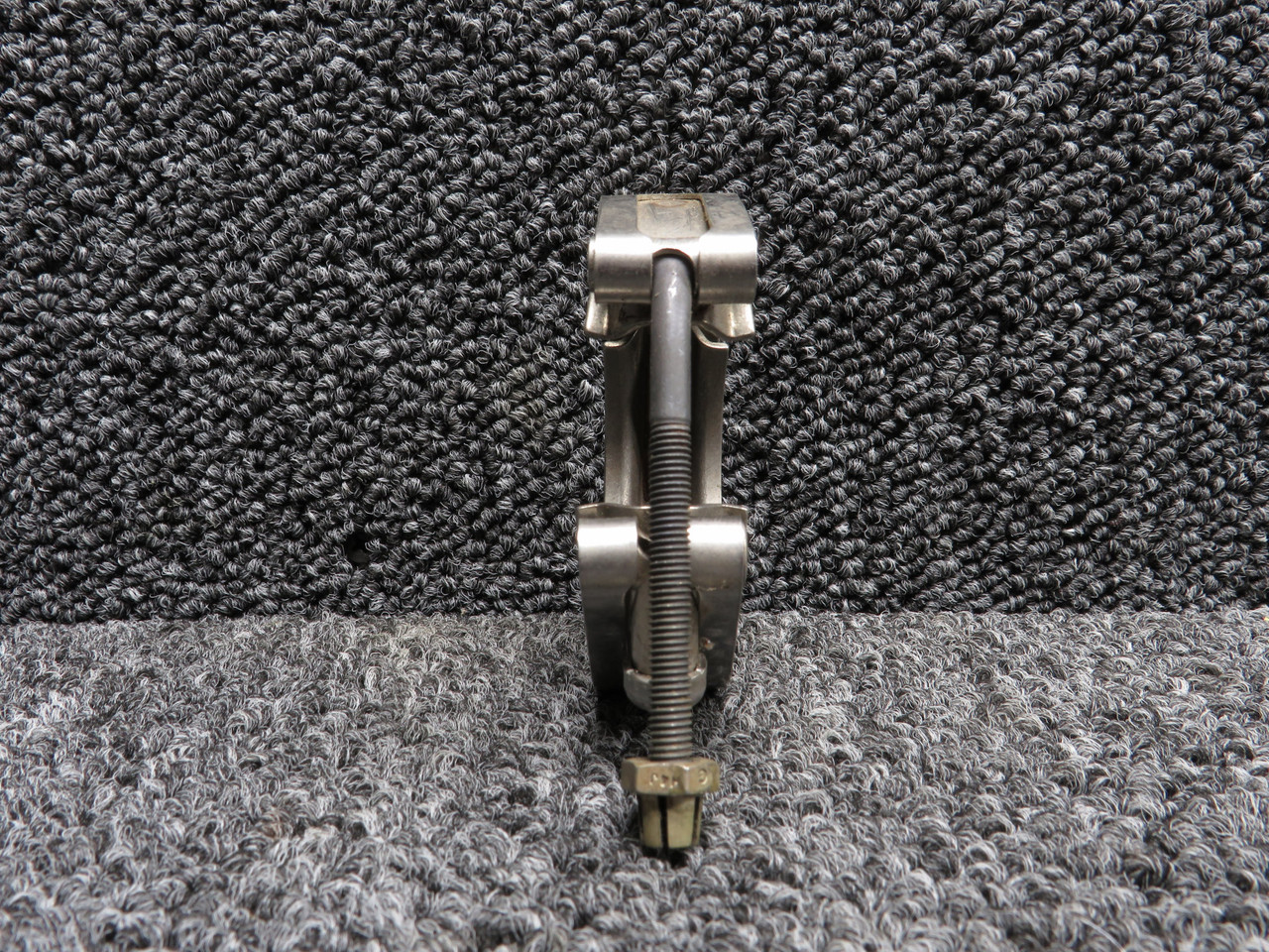 613128A-234-Z Voss Aerospace V-Band Clamp Unit