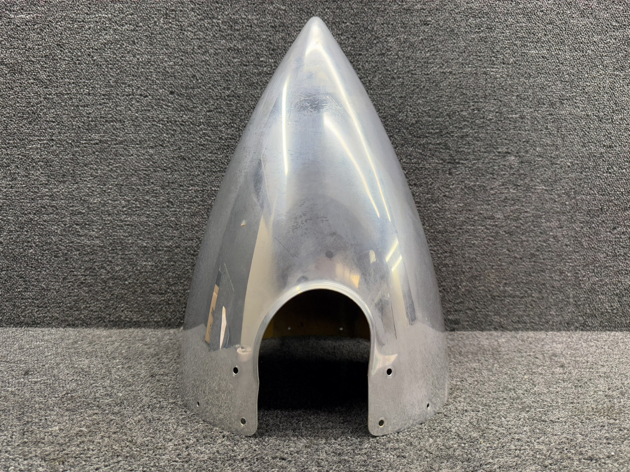 1250909K200 (Alt: D6751-PC) Cessna 207A Propeller Spinner Dome Assembly