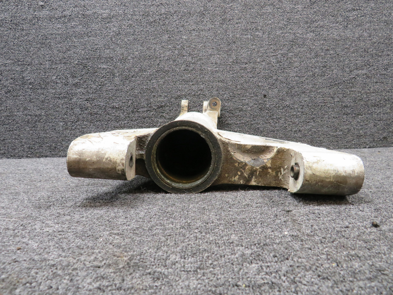 ナオページ 96-820029-5 (Use: 96-820029-6005) Beechcraft D55 Nose Gear Brace