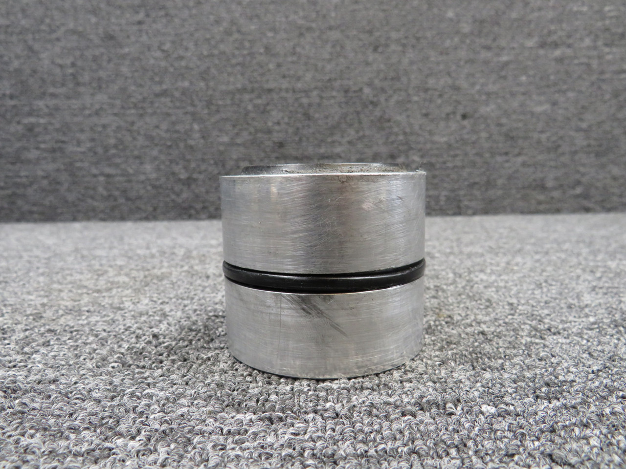 452-596 (Alt: 67755-000) Piper PA34-200T Nose Gear Strut Tube Bearing