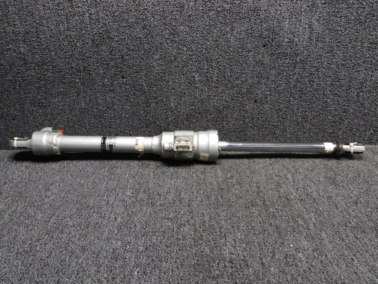 747721 Dassault FA-10 Nose Landing Gear Actuator Assembly (Core