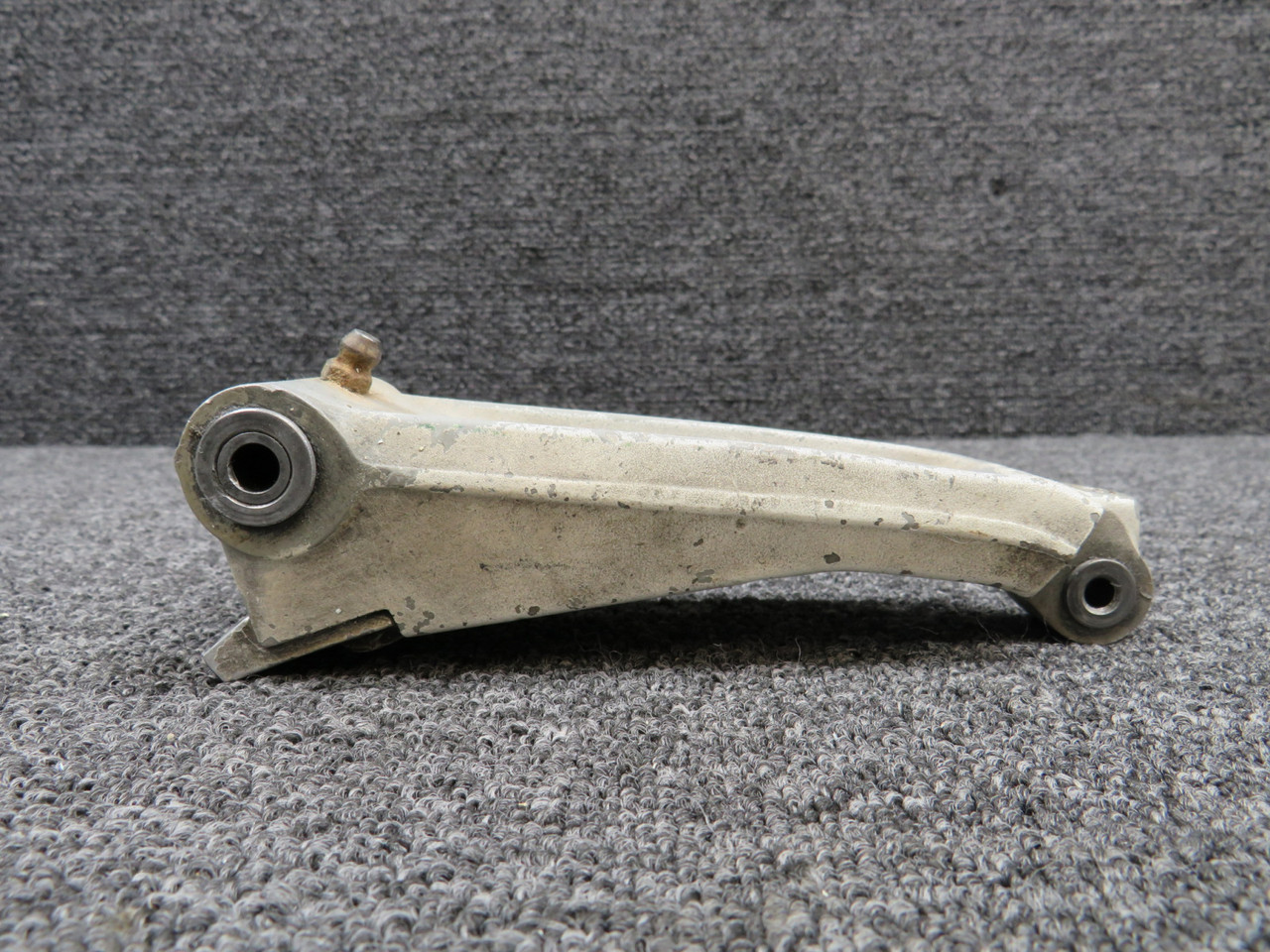 timcoページ 0442506-1 Cessna 150 Nose Gear Upper Torque Link Assembly (Worn