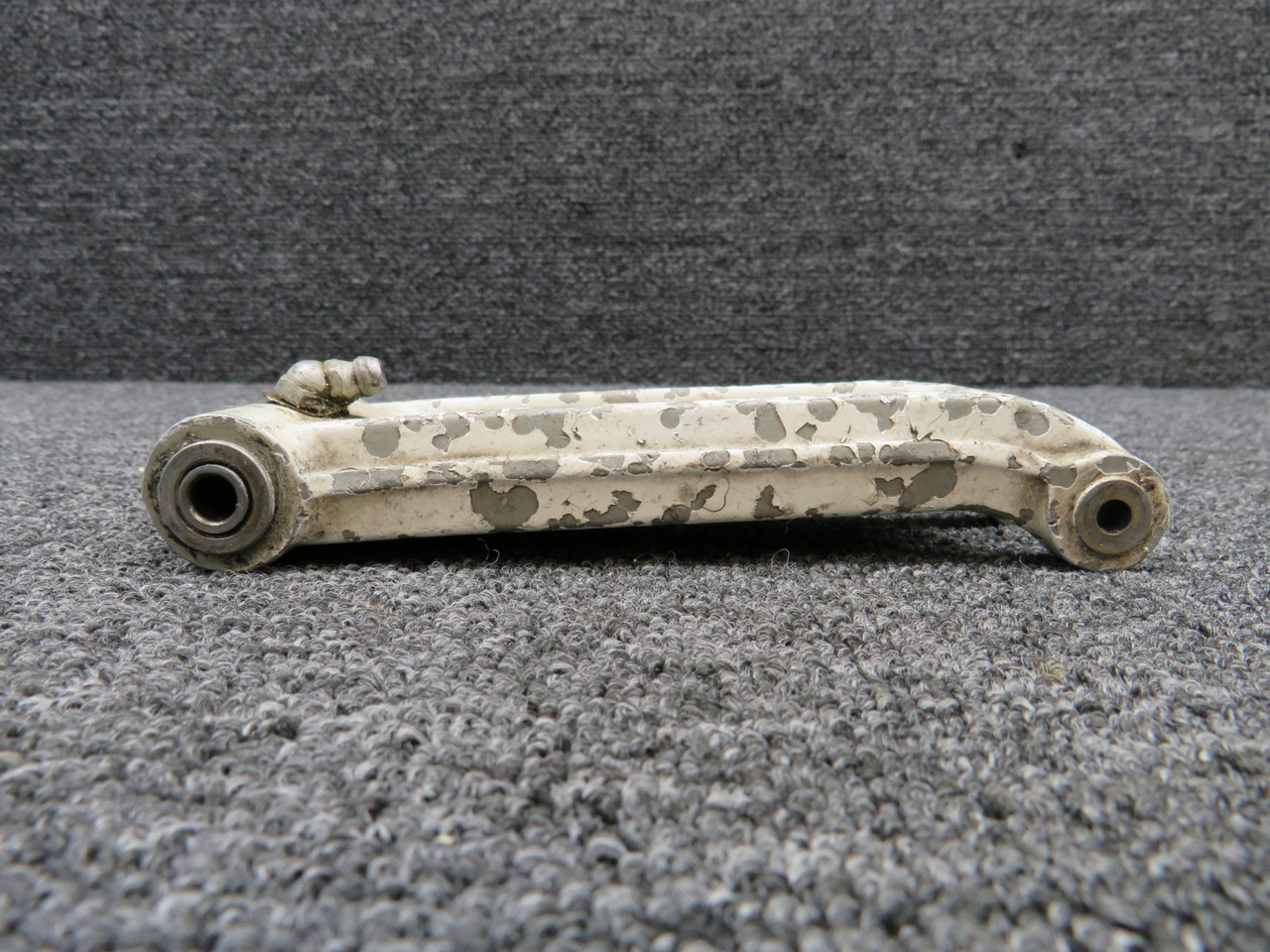 Aureliusページ 0442506-2 (Cast: 0442505-2A) Cessna 152 Nose Gear Lower Torque