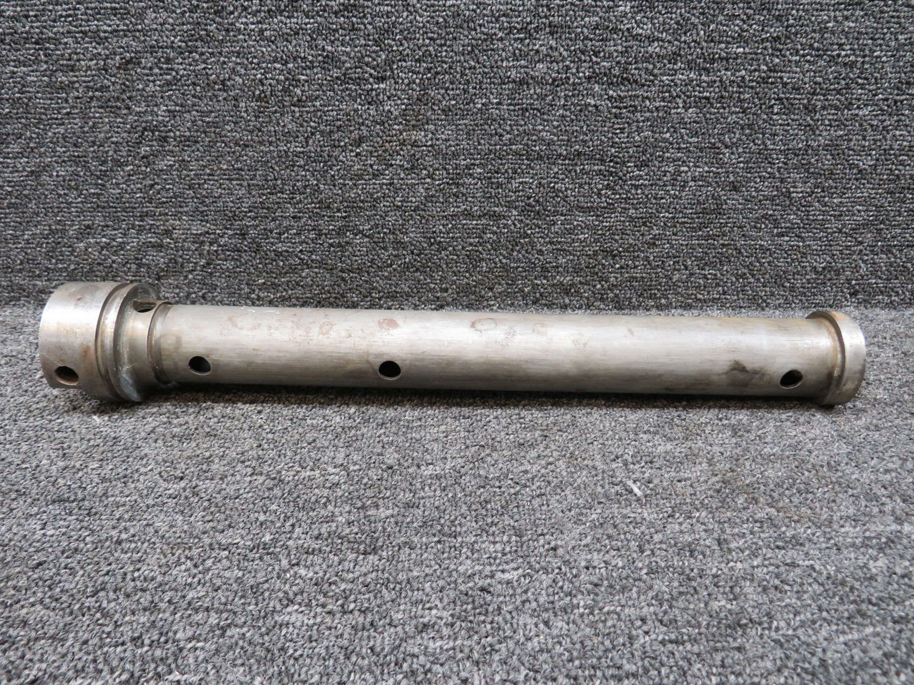 naaaページ 0543000-6 Cessna 150 Nose Gear Orifice Support Assembly For Sale