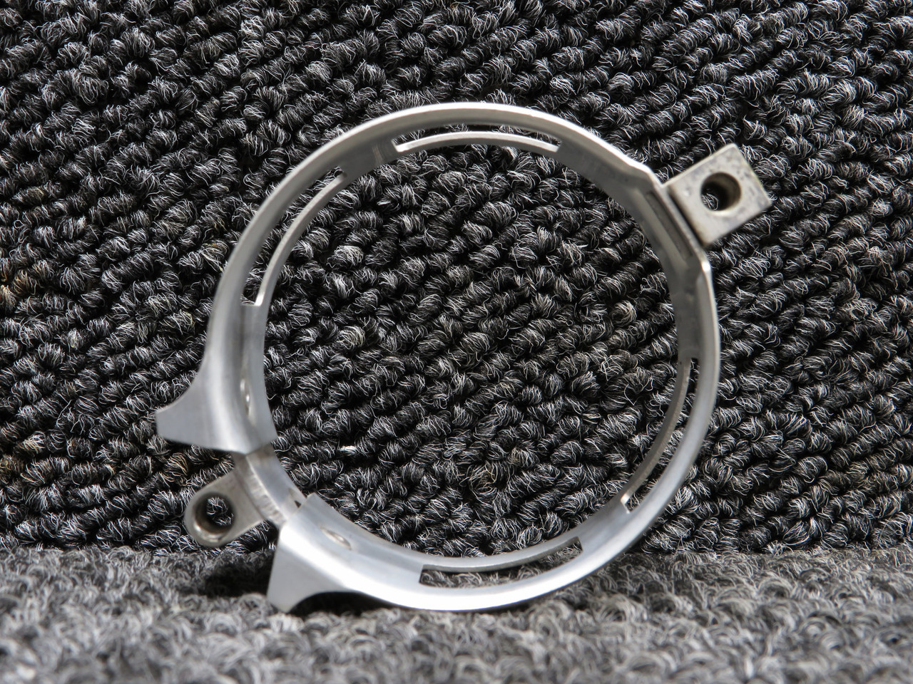 18110-1 Aeroquip Instrument Mounting Clamp