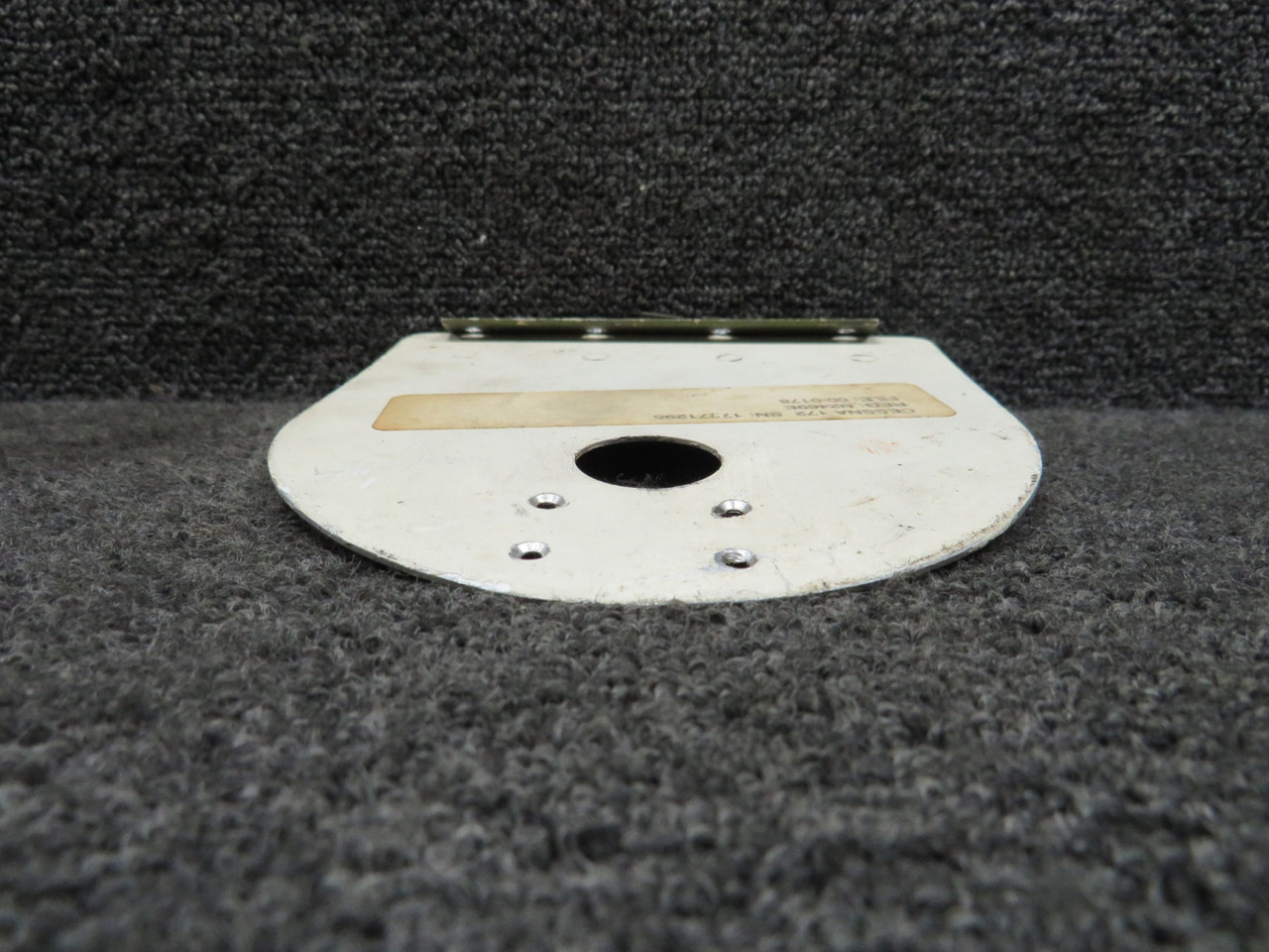 1552004-28 (WEU PN: 0552173-27) Cessna 172N Cowl Access Door Assembly