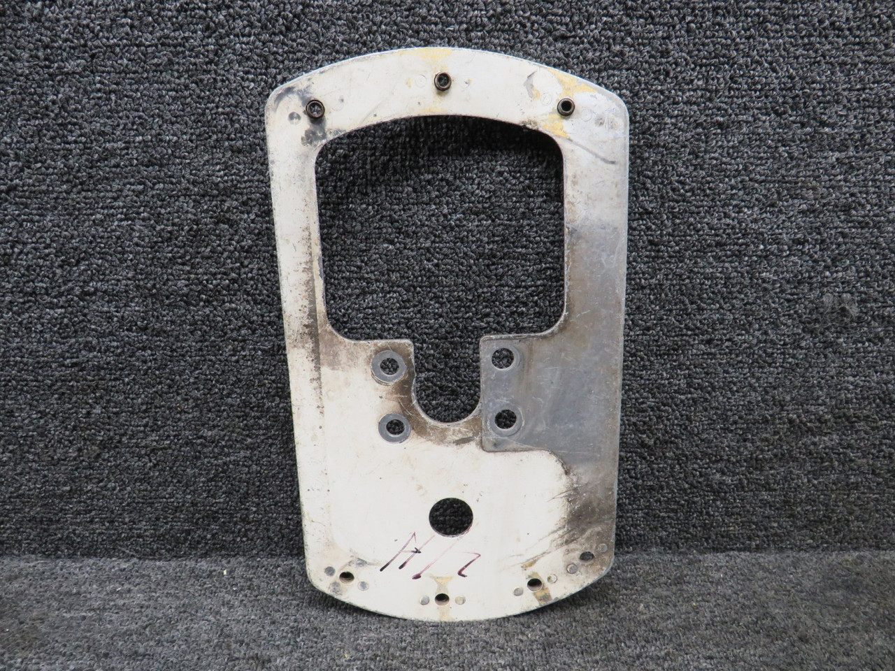 0441225-1 Cessna 152 Main Gear Wheel Fairing Plate Assy LH and