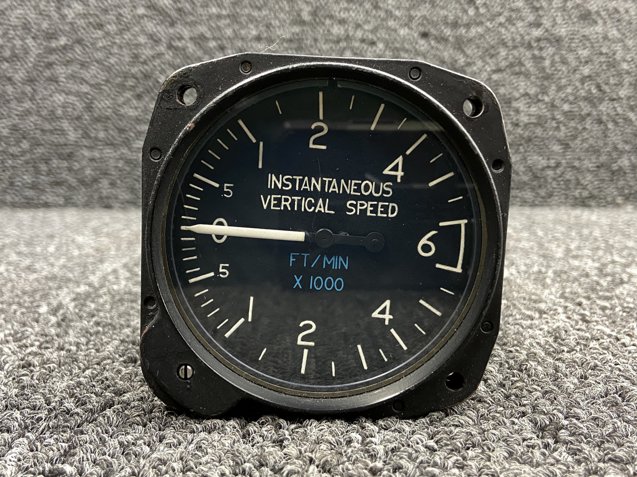 RC60-V10-1 (Alt PN: C661009-0101) Macleod Vertical Speed Indicator