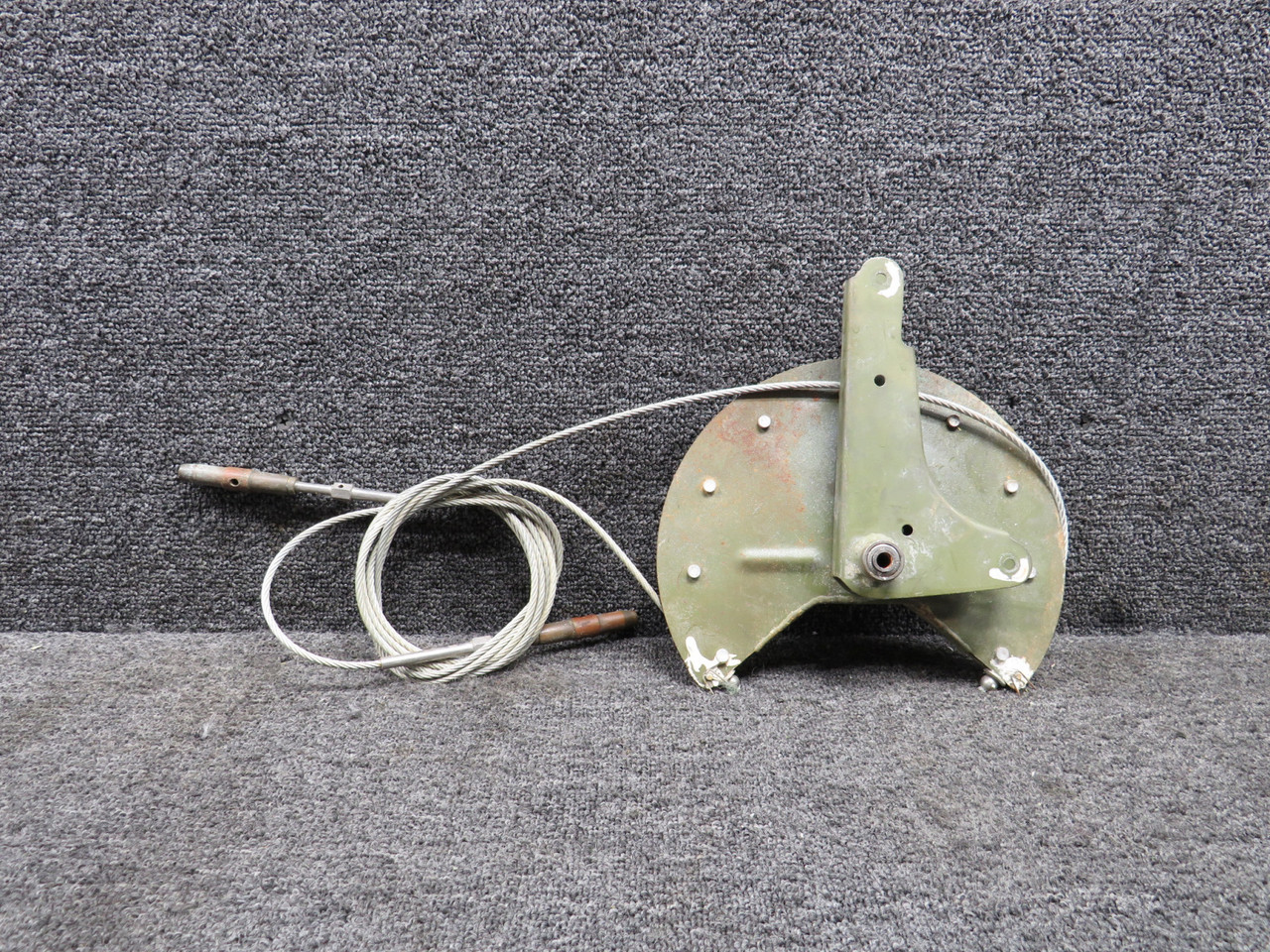 1722077-2 Cessna 177RG Bellcrank Assembly Inboard RH Comes with Cables