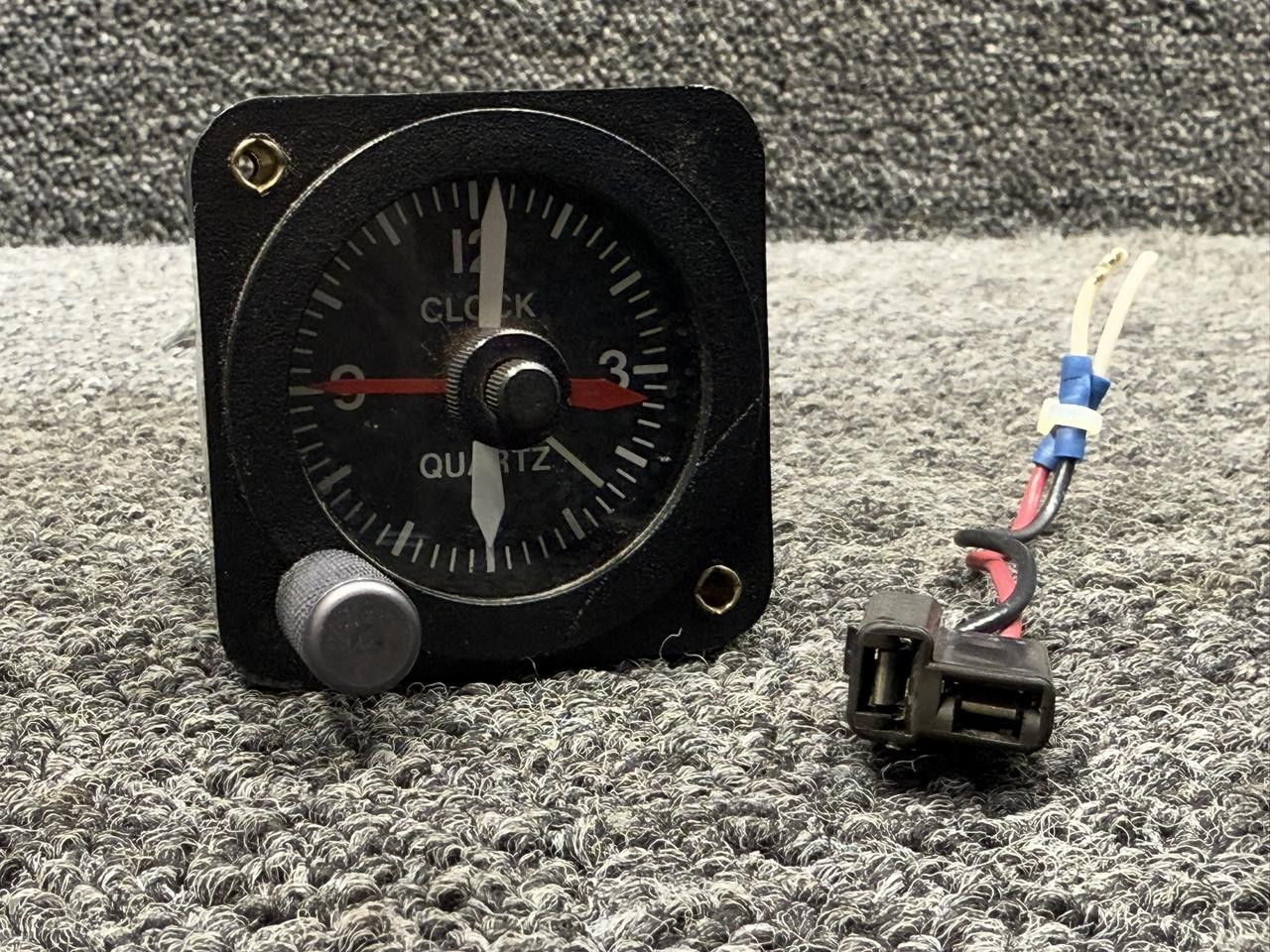 Piper PA28-161 Quartz Clock Indicator (12 Volts)