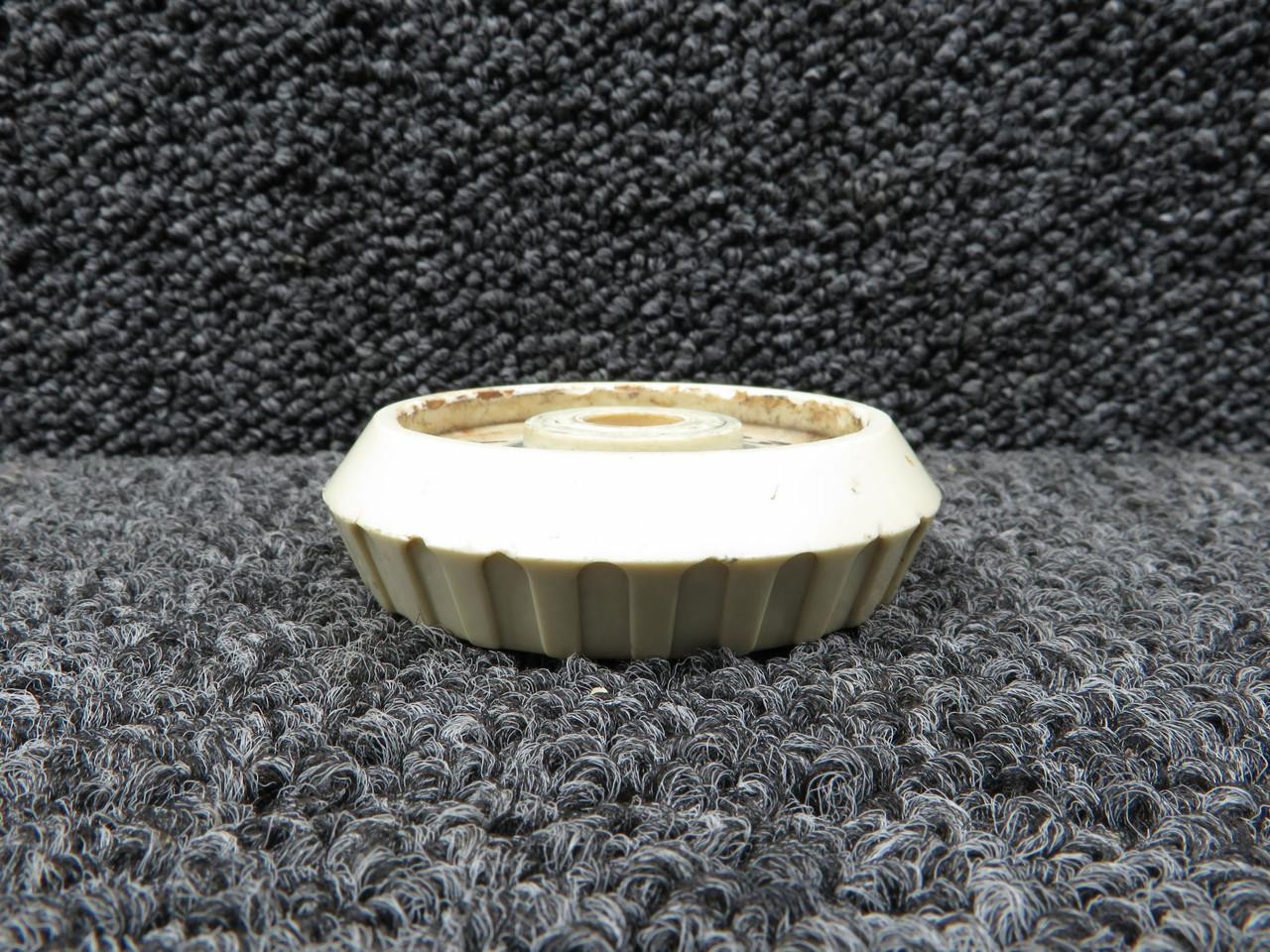 0413163-18, S1834-1 Cessna 182P Cabin Air Vent and Knob