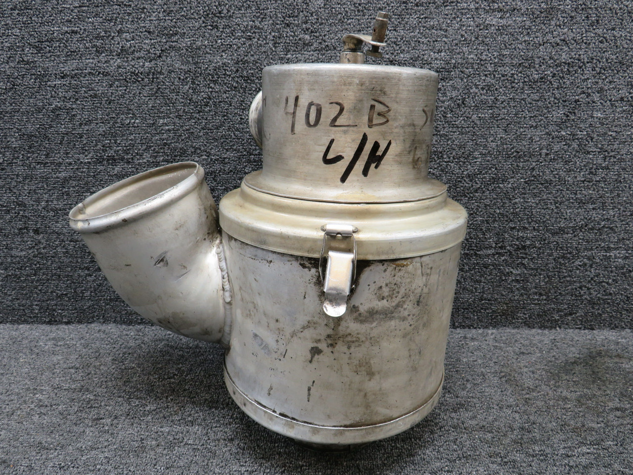 0850344-25 Cessna Air Induction Canister Assembly LH