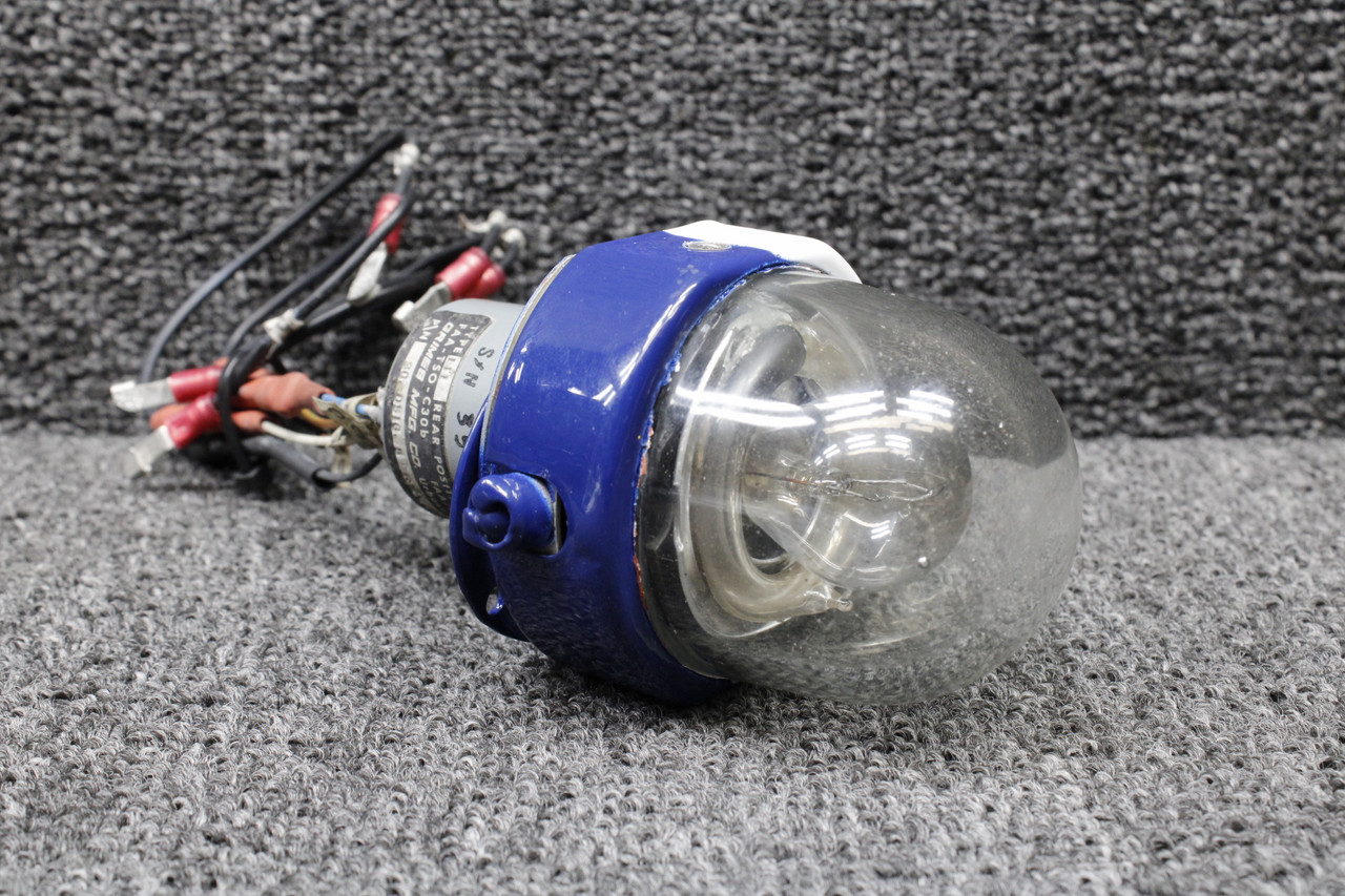 30-0516-5 Grimes Rear Position Light Assembly with Lens (28 Volts)