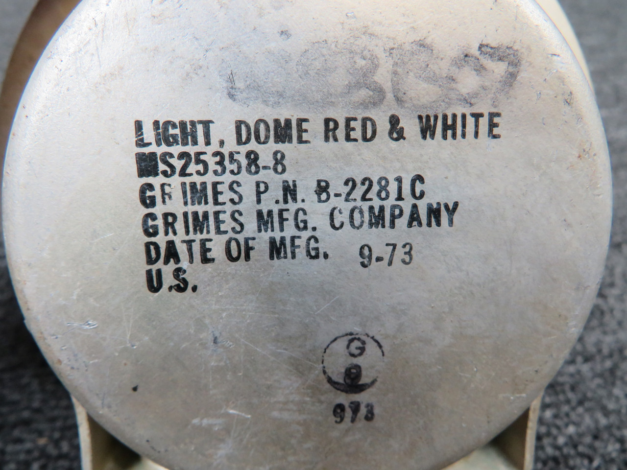 B-2281C (Alt PN: MS25358-8) Grimes Red and White Dome Light Assembly