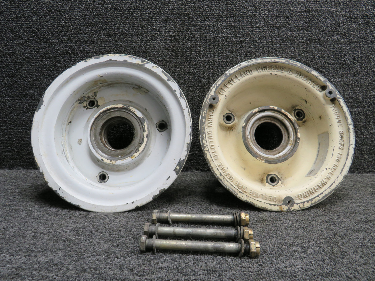 40-59 Cleveland 6.00-6 Main Wheel Assembly and Bearing (Chipped)