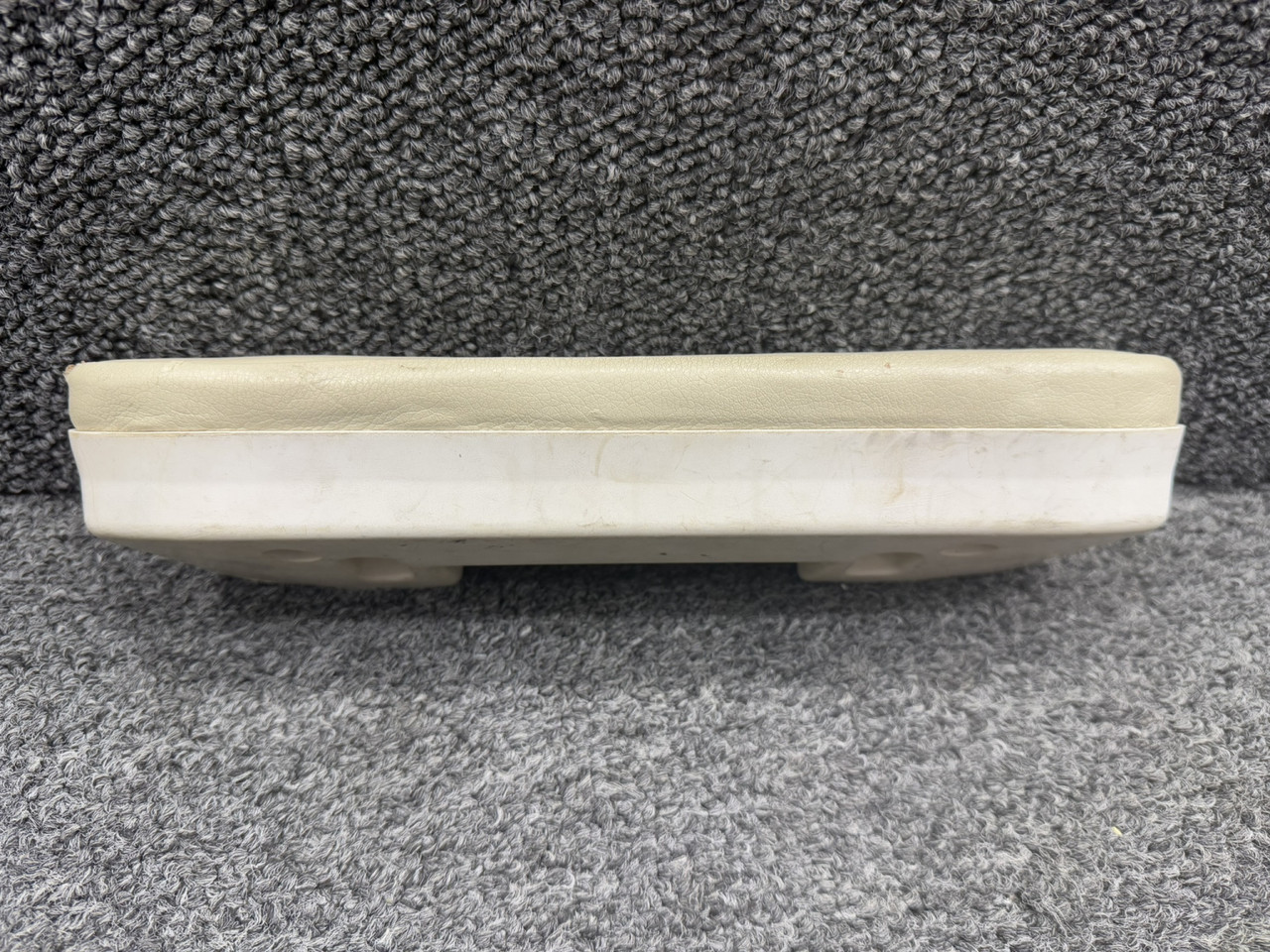 1414082-7 (Use Part Number: 0715039-1) Cessna 182G Armrest