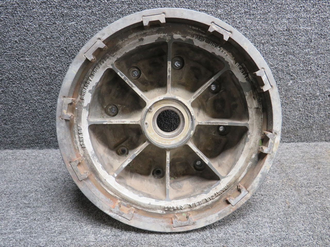 ☆ 9533925 Goodyear 9542622 Main Wheel 24-7.7 Inner Wheel Half