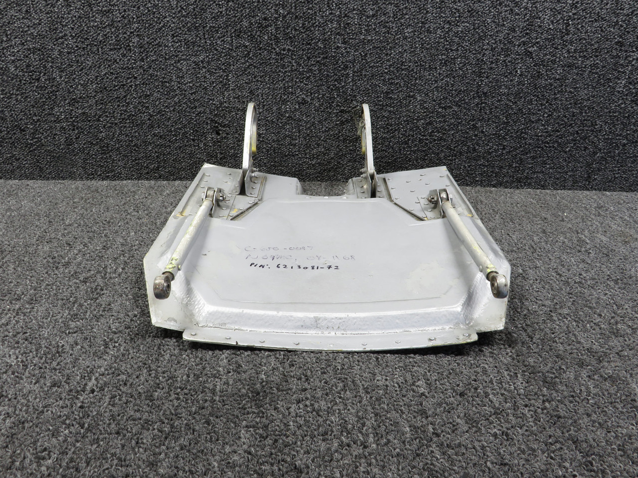6213081-72 Cessna 650 Nose Landing Gear Spade Door Assembly For Sale
