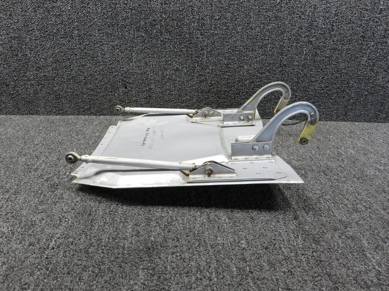 6213081-72 Cessna 650 Nose Landing Gear Spade Door Assembly For Sale