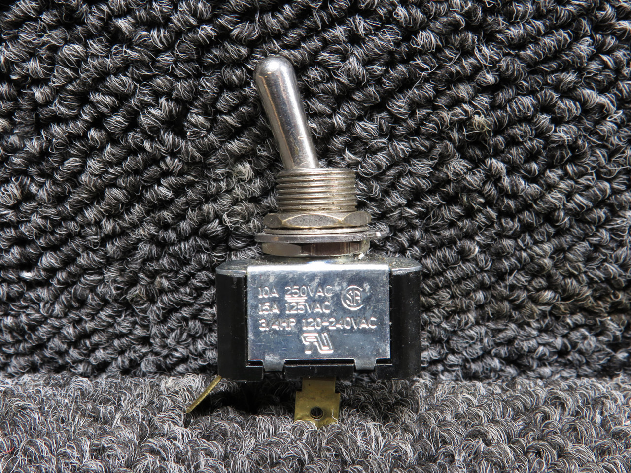 Carling Maintained Toggle Switch (Amps: 10-15, Voltage: 125-250)