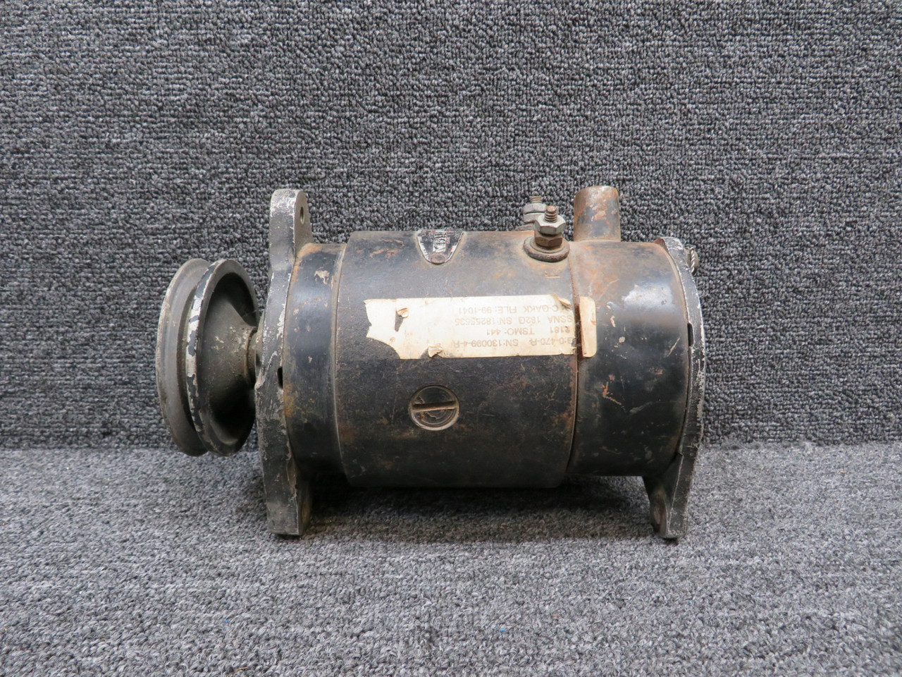 1101912 Delco-Remy Starter Generator (Volts: 12) (Damaged Housing)