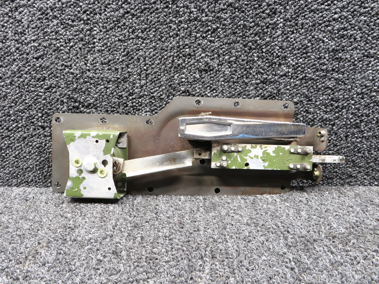 1511205-16 Cessna 182P Cabin Door Latch Assembly LH (Worn) For Sale
