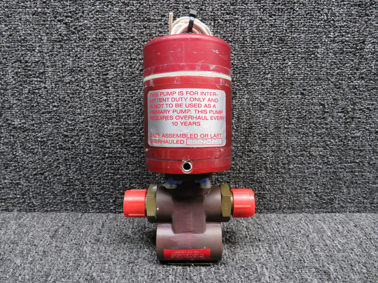 1500-00-38RX (Alt: C291504-0205) Dukes Fuel Boost Pump (Volts: 28) (Amps: 3)