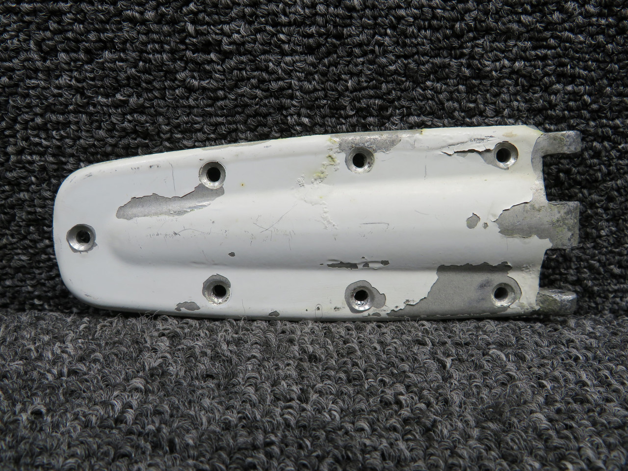 0711037-4 Cessna 210 Lower Rear RH Cabin Door Hinge(Wear)