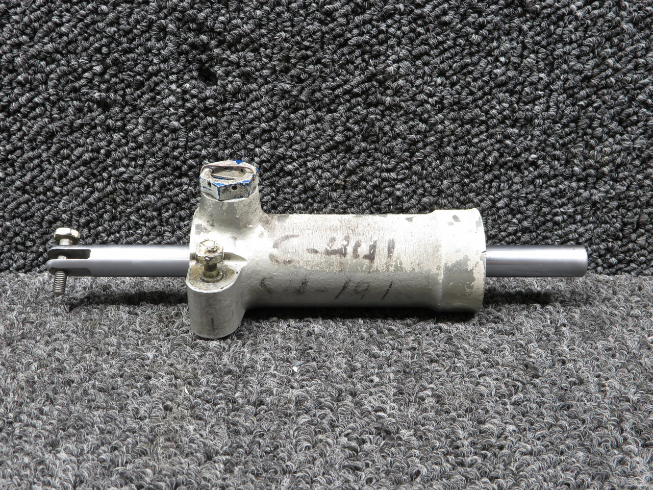 39741 Cessna C-441 Shimmy Dampener Unit