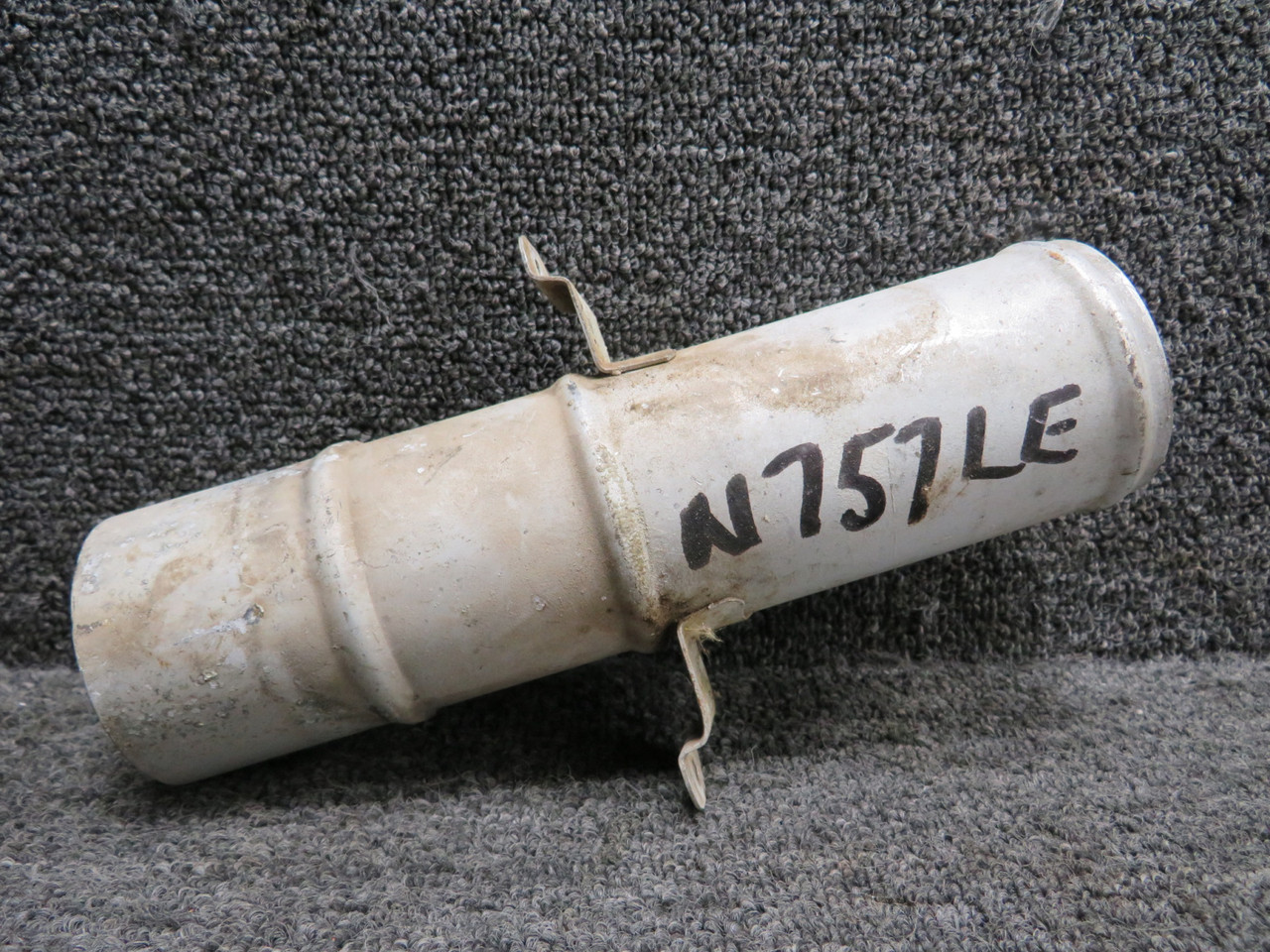 0713059-1, Cessna117出品　2個口 0713059-2 and Left Fitting Support Gear Nose 182 Cessna その他