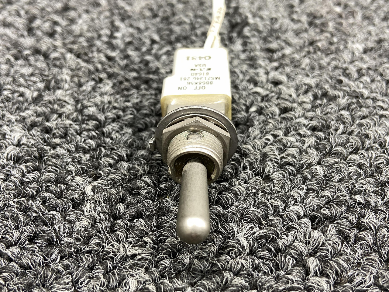 8868K56 (Alternate PN: MS21346-281) Eaton Toggle Switch