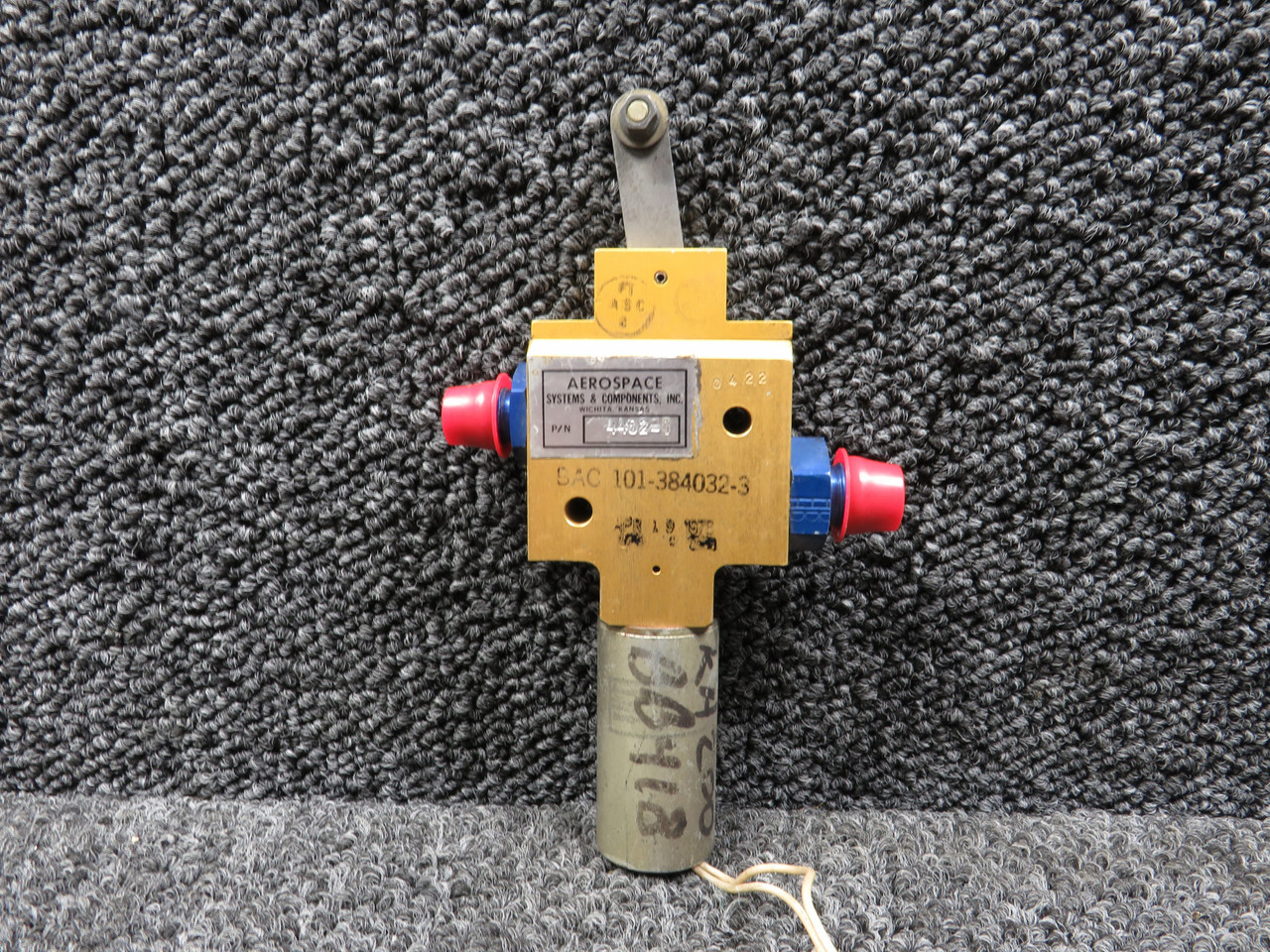 4402-1 (Use: 101-384032-3) Aerospace Manual Override Valve