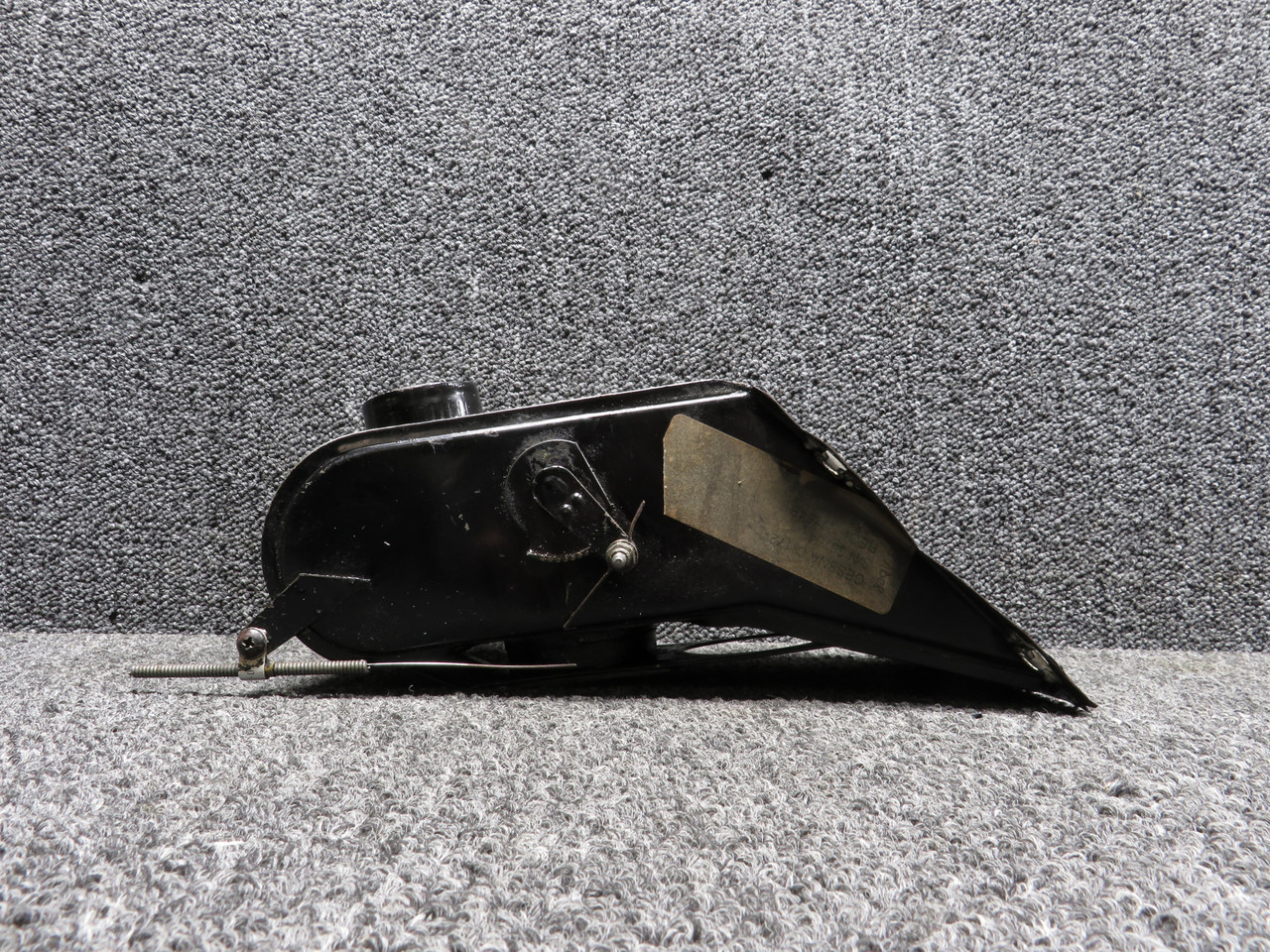 530852 Cessna 172 Carburetor Airbox Assembly
