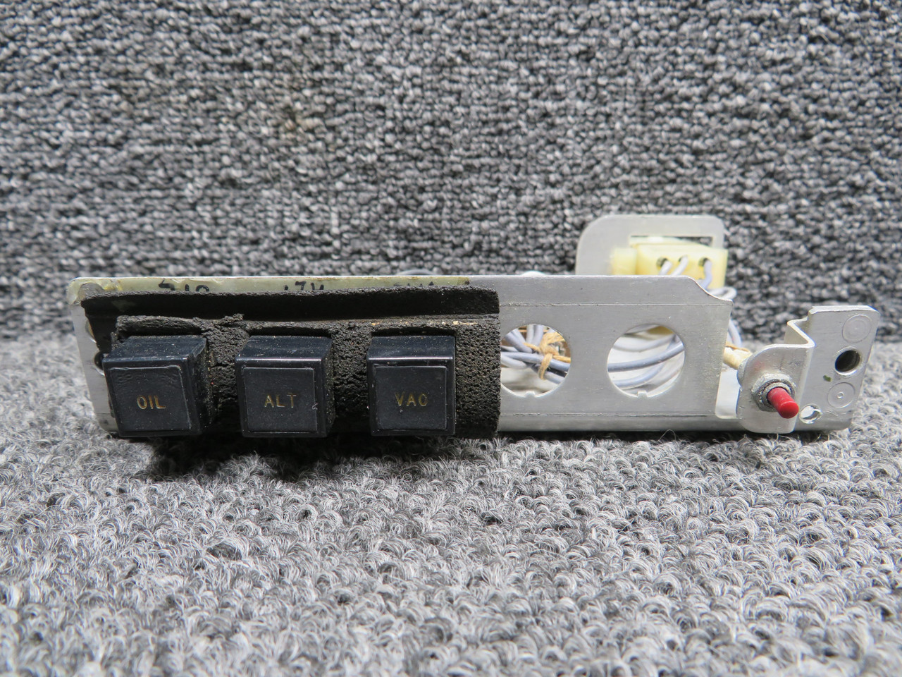 86431-002 Piper PA44-180 Annunciator Panel Assembly with VAC, ALT