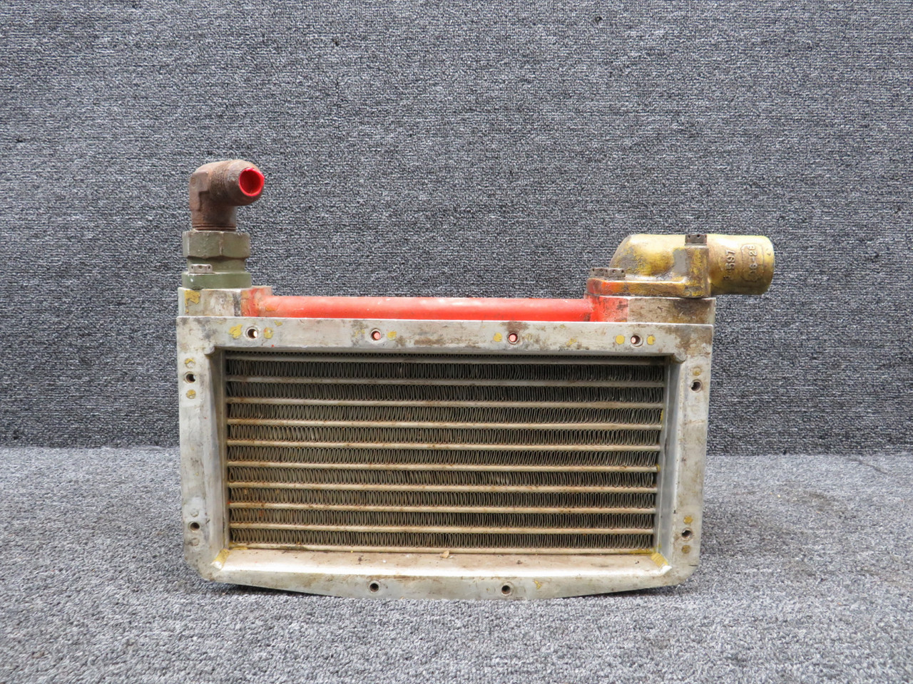 8525330 Harrison AP11AN10-01 Oil Cooler Unit (Dented Body, Damaged Fins)