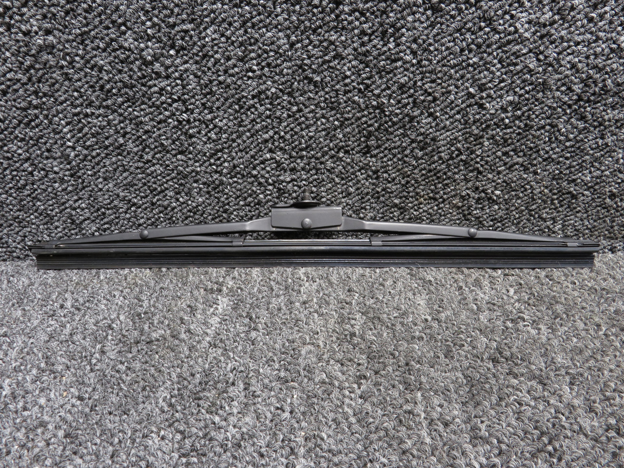 XW20767 Wencor West Wiper Blade and Arm Assembly (Overhauled) For Sale