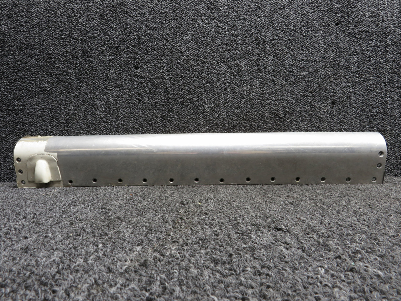 2622034-2 Lear L-35 Leading Edge Extension Skin RH For Sale
