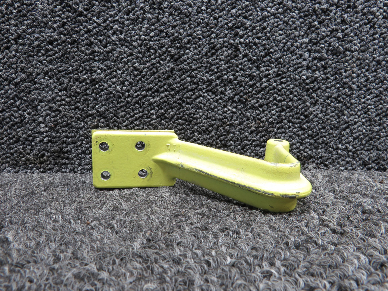 205-030-033-001 Bell 412 Door Hinge LH Upper For Sale
